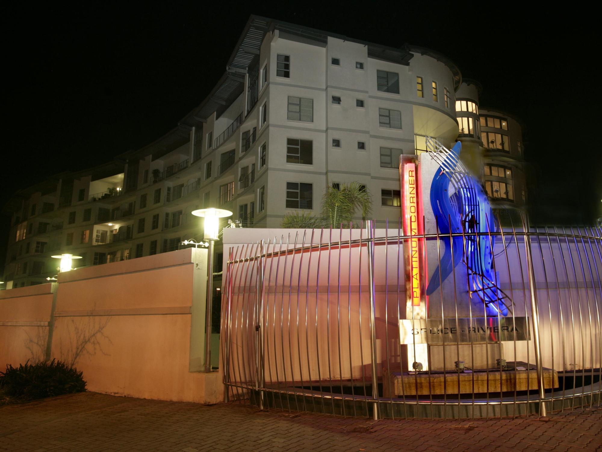 Urban Hip Hotels - Splice Johannesburg Exterior photo